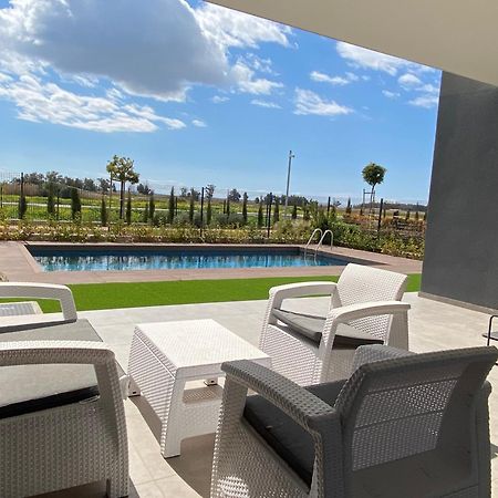 Sunset Gardens - Holiday Apartments - By Tlv Living Limassol Exterior foto