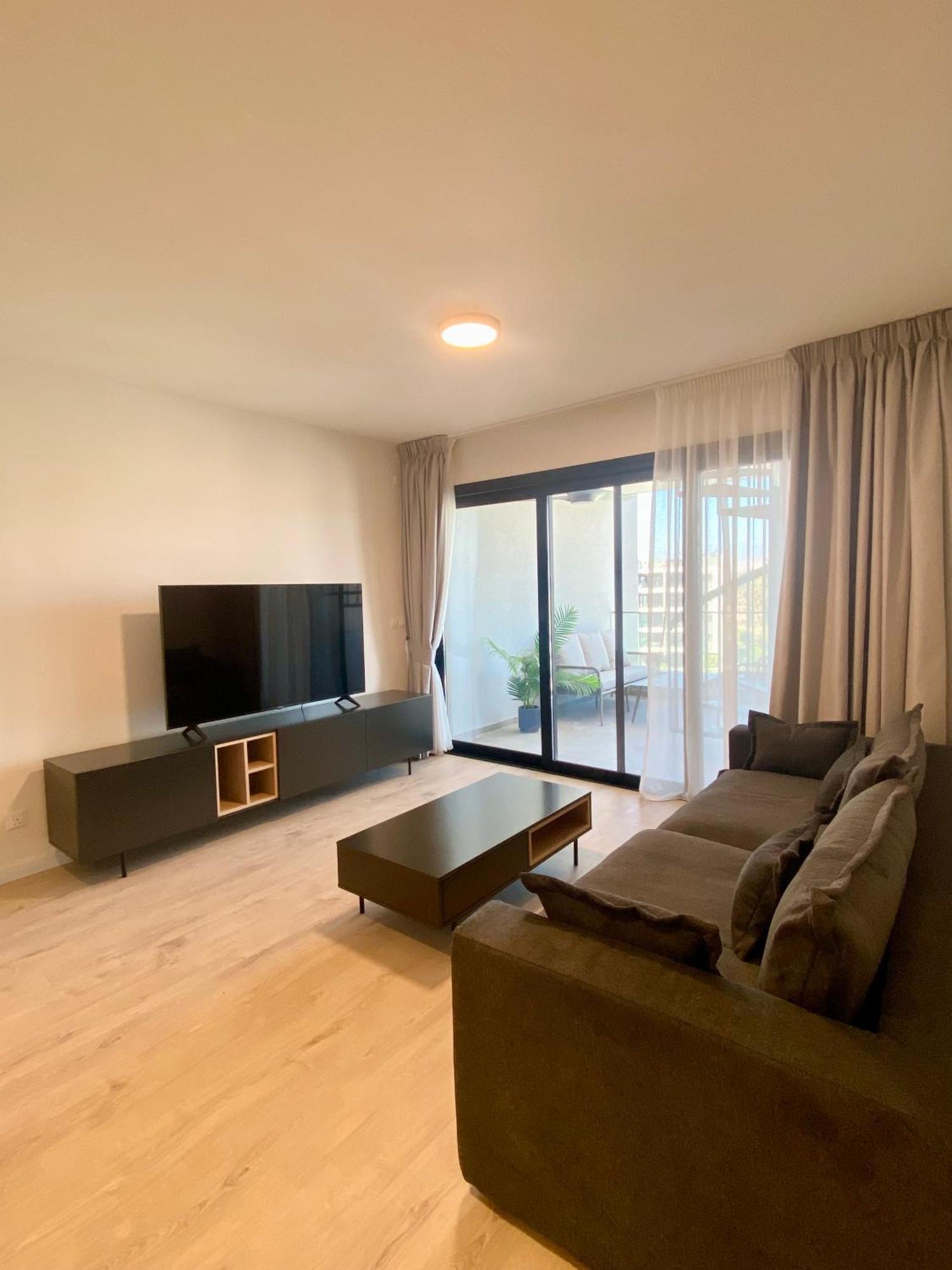 Sunset Gardens - Holiday Apartments - By Tlv Living Limassol Exterior foto